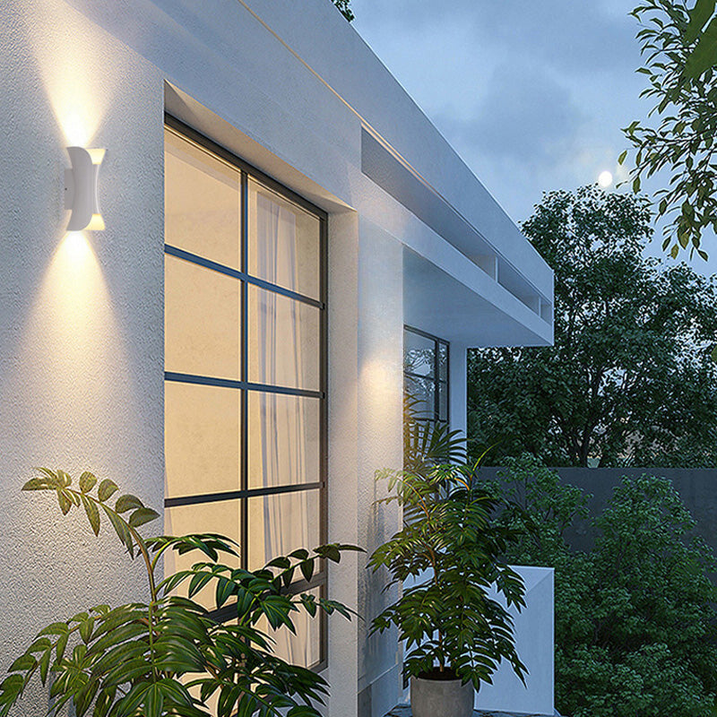 Wall Light Curved Outdoor LED Lamp Mounted Design for Garden and Corridor