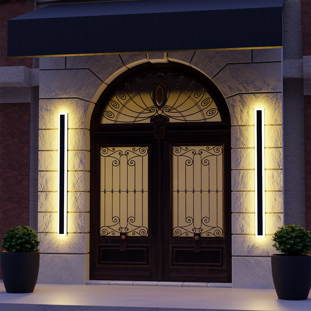 Wall Light Outdoor LED Lamp with Transparent Acrylic Pane and Weather Resistant Finish