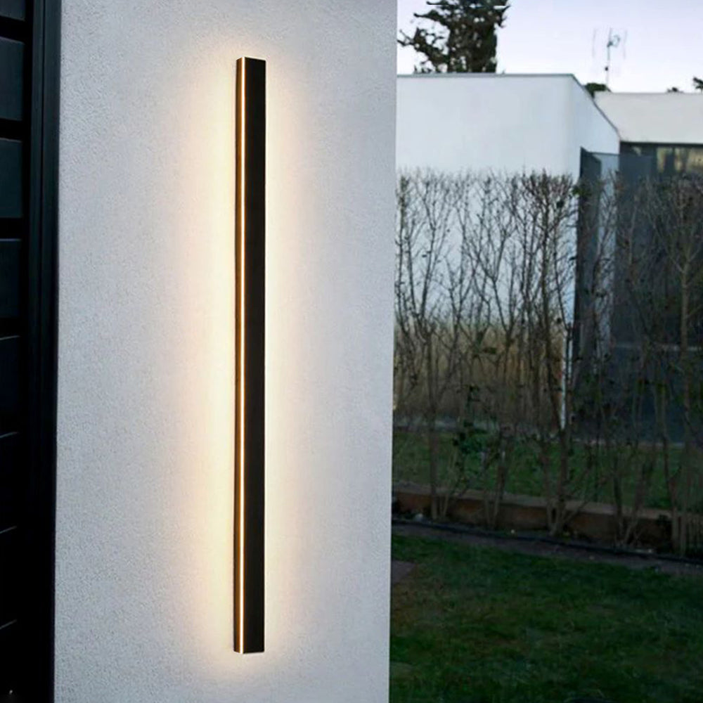 Wall Light Outdoor LED Lamp with Slim Linear Bar Design for Garden and Patio