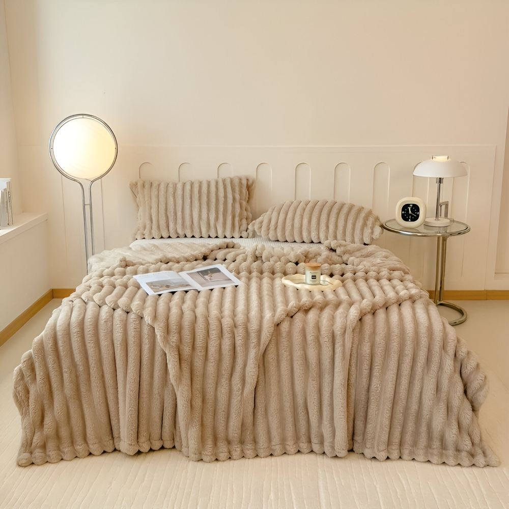 Throw Blanket Fleece Ultra Soft with Elastic Stripe Texture for Sofa Bed and Travel