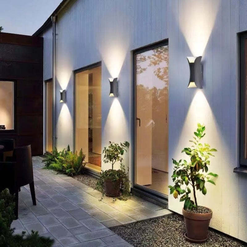 Wall Light Curved Outdoor LED Lamp Mounted Design for Garden and Corridor
