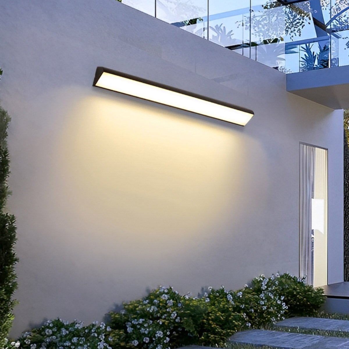 Wall Light Outdoor LED Lamp with Waterproof IP65 Linear Design for Garden and Patio