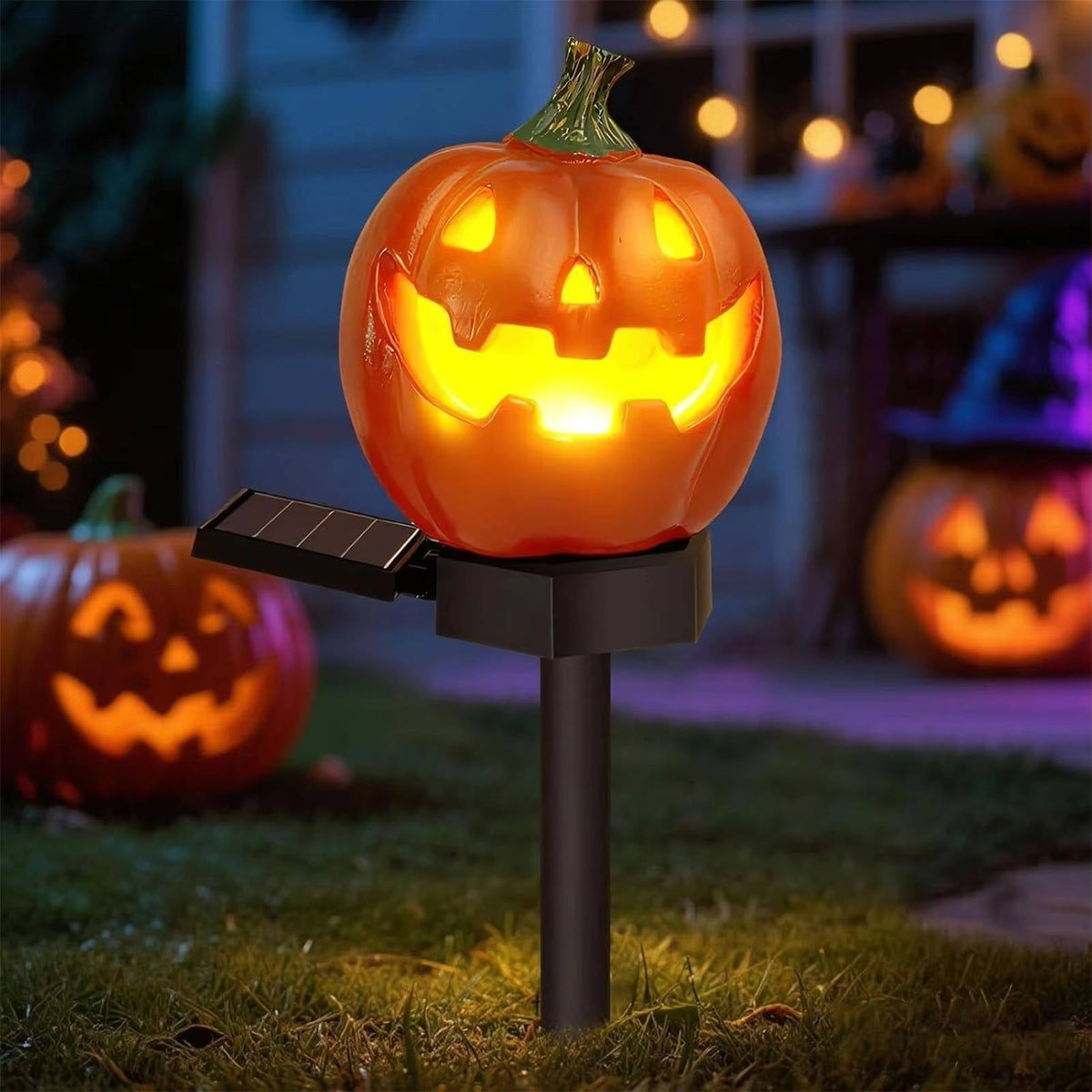 Halloween Jack O Lantern Solar Pathway Lights Weatherproof Yard Stakes with Auto On Sensor