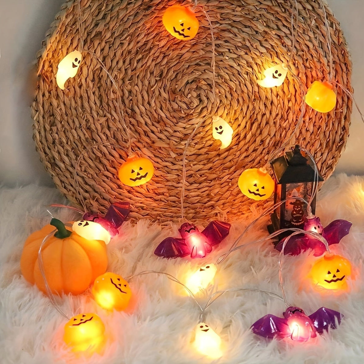 Halloween Party Decorations LED String Lights Garland with Glowing Pumpkin Ghost and Bat Shapes