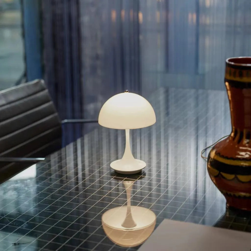 Table Lamp Modern Cordless Rechargeable Mood Light for Bedside and Dining Room