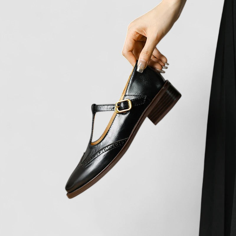 Orthopedic Mary Jane Shoes for Women with Strap Closure and Cushioned Footbed